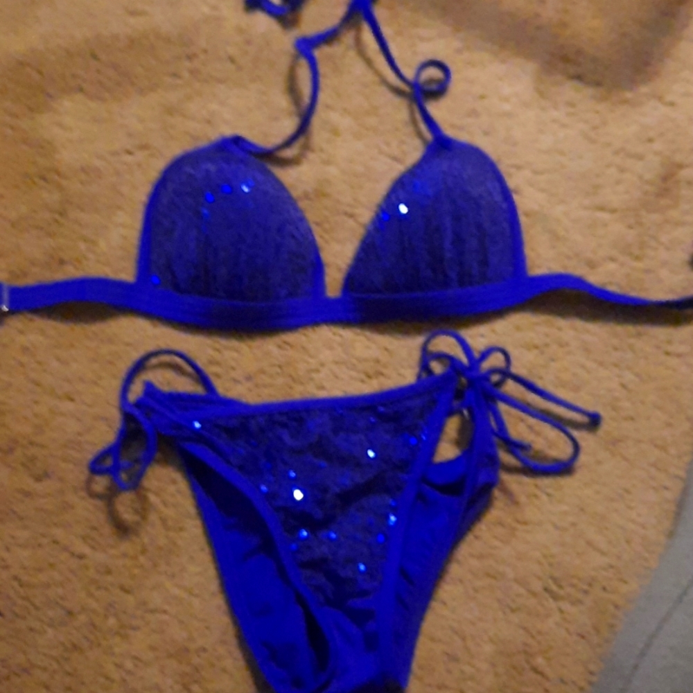 Venus Sequin Baithing Suite